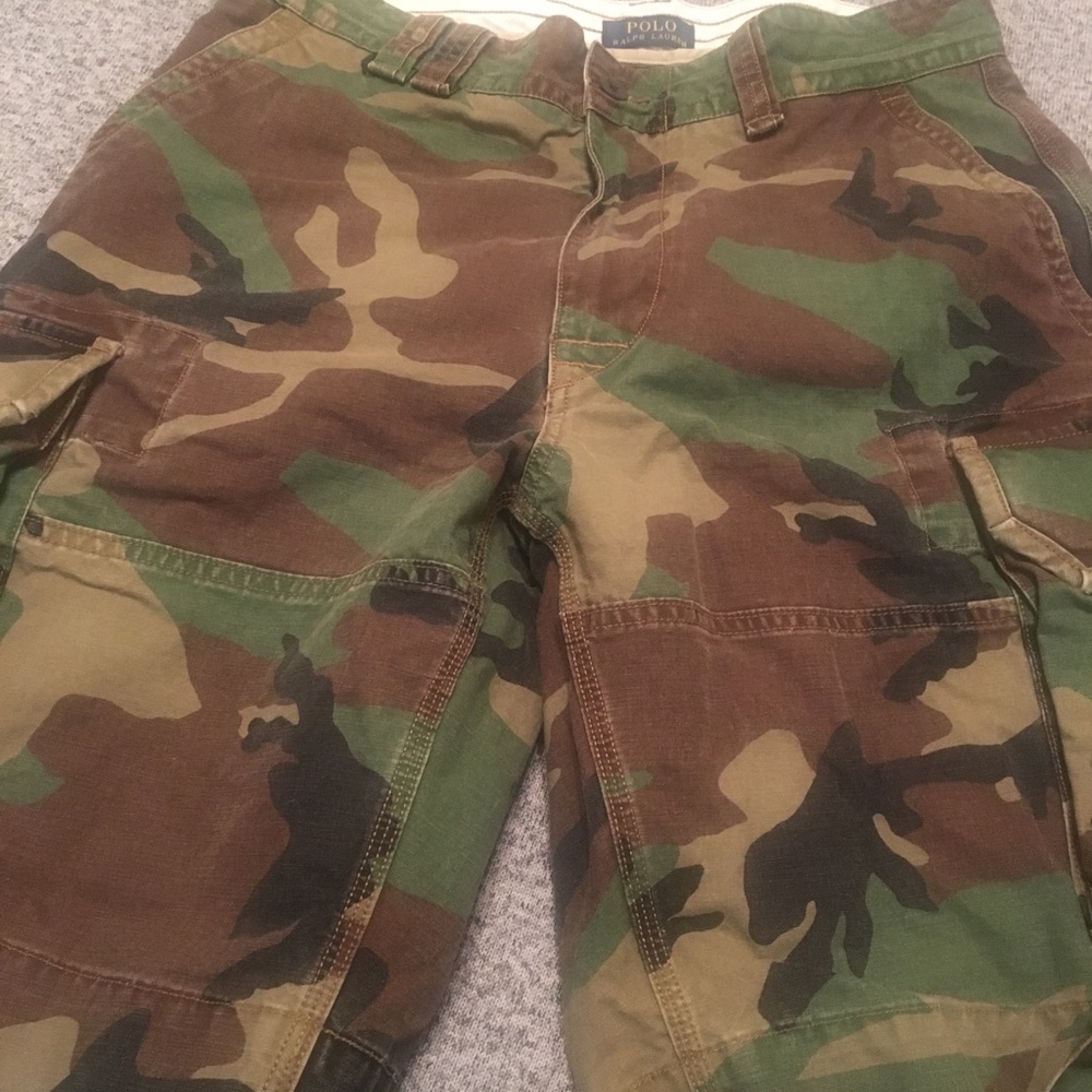 Polo by Ralph Lauren Men's Camo Cargo Shorts - Green Brown Tan 32